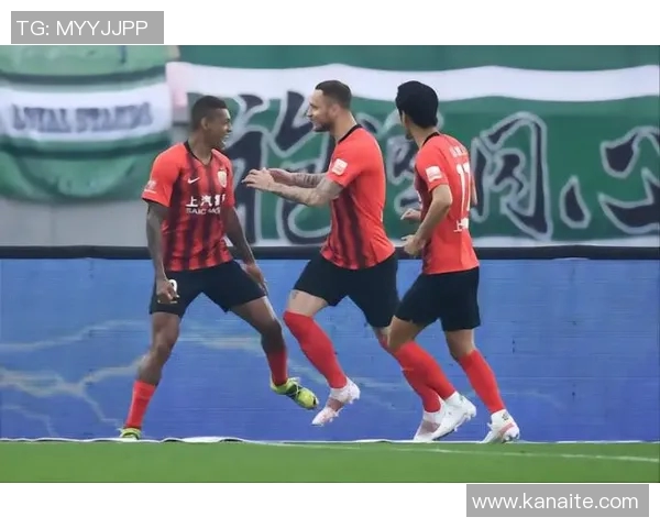 西安足球队与武汉足球队赛后复盘分析比赛节奏与战术表现